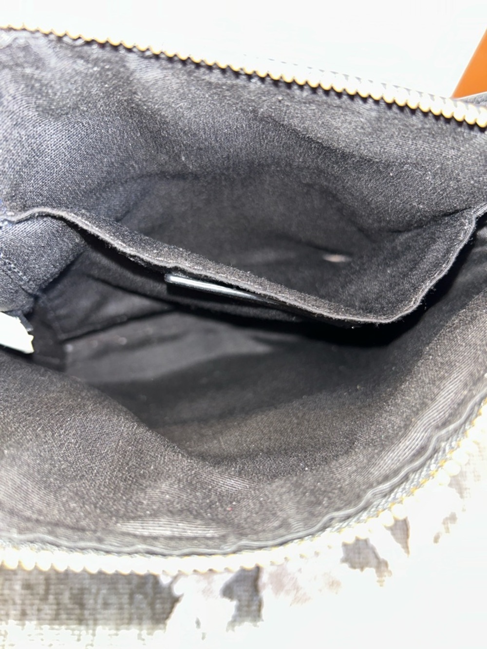 Marc Jacobs pebbled leather tourist crossbody bag - Picture 5 of 5